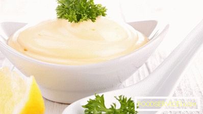 Domača majoneza - omaka na osnovi jogurta